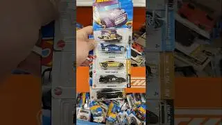 So many cases! #hotwheels #car #cars #toy #toys #peghuntingdiecast #treasurehunt # #diecast