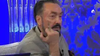 Enseste yeltenenler, imansız Deccal kafalı kişiler...mp4