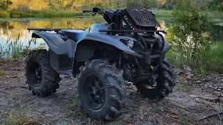 Having some fun on the yamaha kodiak 700 (Water Wheelies)