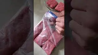Hamburger & Ziplock Bag Hack - Get Perfect Sliders Every Time!  #Shorts