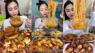 Mukbang : Eating Spicy Noodles 🍜🍜 fire Noodles 🍜 with Hotdogs 😋#delicious #noodles #hotdog #dinner 