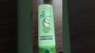 Clean Hydrating Conditioner from Garnier Fructis #clean #garnierfructis #conditioner
