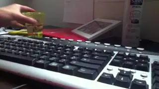 Comment nettoyer un clavier d'ordinateur - Astuce nettoyage clavier - Astuce ordinateur