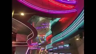 // Neon Memories // ( Upbeat Mallsoft - Vaporwave - Beats Music Mix )