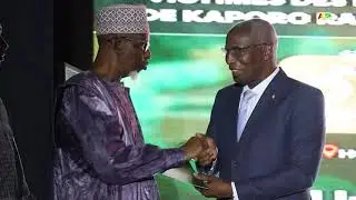 CONAKRY / REMISE DES TITRES FONCIERS INDIVIDUELS AUX MEMBRES DU COLLECTIF DES D&Eacute;GUERPIS...