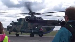 Ми-8 в аэропорту Саратов-Центральный (RTW)