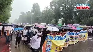 Teacher Protest At Lower PMG: Sit-In Over Cadre Reshuffle Demand