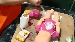 mi beb&eacute;  hace pip&iacute; y popo (nenuco) jugando @DaniCorona1411