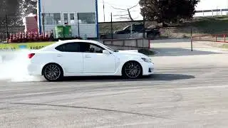 Lexus ISF drift2
