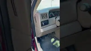 2002 F250. 7.3L backed by a 6 speed manual transmission