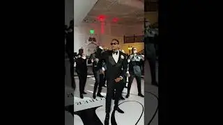 Wedding Moment|Groom & Groomsmen CRUSH the Dance Floor!