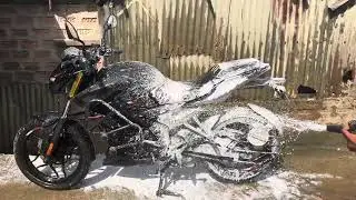 &ldquo;N160 Rider Must Watch | Bajaj Pulsar N160 Deep Cleaning | Professional Bike Wash at Home 