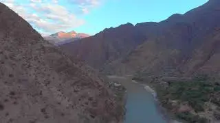 Through the heart of the Andes - Mara&ntilde;&oacute;n
