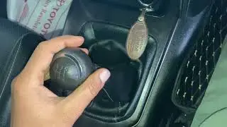 Fortuner  how to engage reverse gear and all gear