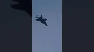 The Orioles-Phillies game had a fighter jet delay today 😂 #baseball