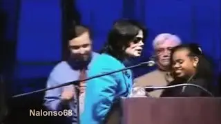 Michael Jackson in Gary, 2002 - rare video footage