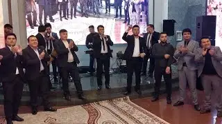 Дар туйи Ихтиёрҷон Комилов