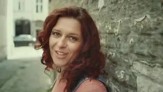 Amaryllis Temmerman  -  1 moment (offical video)