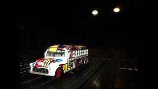 Johnny Lightning Partridge Family Bus