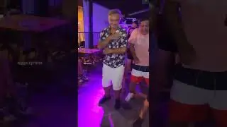 That move!!!! ( That's my dawg )....#dance #funny #trending #thatsmydawg