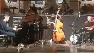 Alexander Hawkins trio