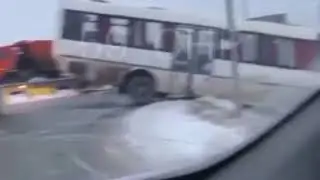 Автобус улетел с дороги под Пермью