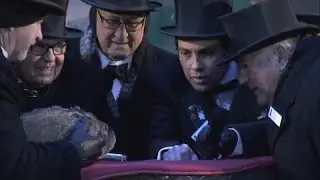 Intense moments as Punxsutawney Phil reveals 2018 prediction | Groundhog Day 2018