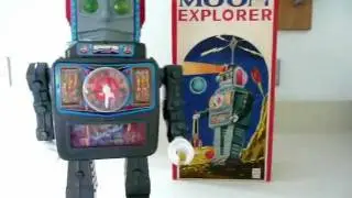 Alps Bandai Moon Explorer Robot Japan - Video 1