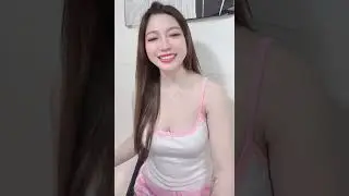 Hot #0521 #periscope #livestreaming #livestream #cutebaby #beautifulgirl #baby #babygirl #bigo #live