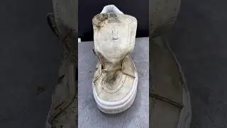 This is the most difficult material to clean&hellip;😬 #shoedoc #shoelada #shoecleaner #150bucks #vans