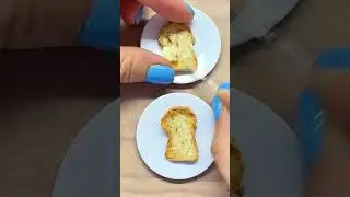 Bluey The Grannies Beans on Toast Mini Food Art! 🥫🍞 | Bluey #ytshorts