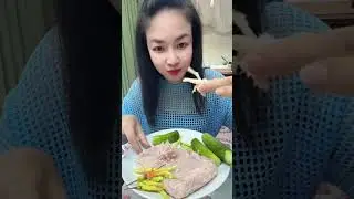 แหนมหนังหมูแซ่บบักคั๊ก