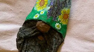 Papier M&acirc;ch&eacute; Pulp Garden Gnome Faces & Colored Caps