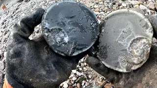 Hunting Fossils on the Holderness Coast: Unlucky Splits Along the Way