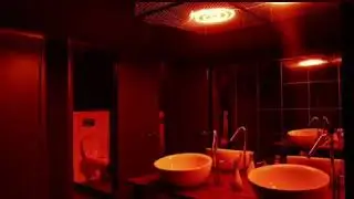 Kendrick Lamar - swimming pools but your in a bathroom at a party