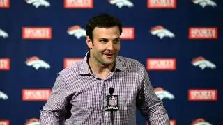 Denver Broncos News - Broncos Sign Wes Welker, Release Elvis Dumervil