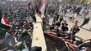 Садристы снова ворвались в здание парламента Ирака