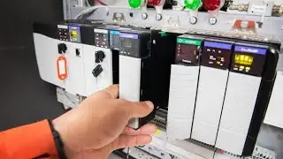 how to design  a program(PLC )which start  2 motors  at the same time and stop one by one