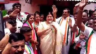 Jayamala campaigning for Congress candidate