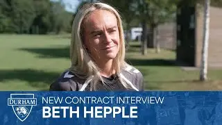 NEW CONTRACT! Beth Hepple puts pen to paper at Durham