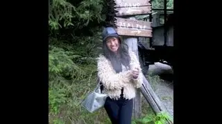 VLOG #10 - DOGSLEDDING & MUSHER'S CAMP, SKAGWAY