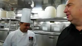Inside of Cunard Queen Victoria Galley (Part 1). 郵輪厨房掀秘(上集)