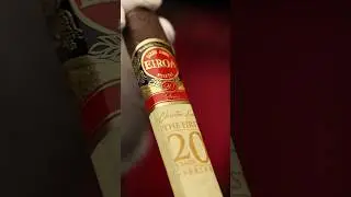 Smoking Eiroa The First 20 Years Maduro #cigar #smoke