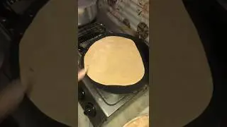 How to make perfect Roti / Chapati #youtubeshorts #shorts #banoskitchendiary #chapati #rotirecipe