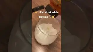 Fall drink while drawing ♡