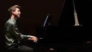 Tempo di Mazurka (Geraldine Mucha) - Antonio Oyarz&aacute;bal, piano