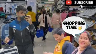 Aaj kapde kharidne chale gaye 🛒🛍️