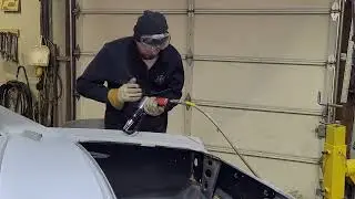 Chavelle  Trunk Lip  Removal Rust repair