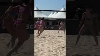 Melissa Humana-Paredes Brandie Wilkerson v Taryn Kloth Kristen Nuss  pro #beachvolleyball Huntington