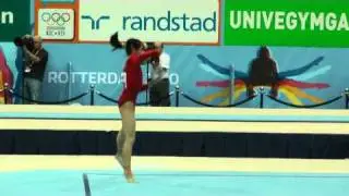 Jiang Yuyan (CHN) FX TQ - 2010 Worlds